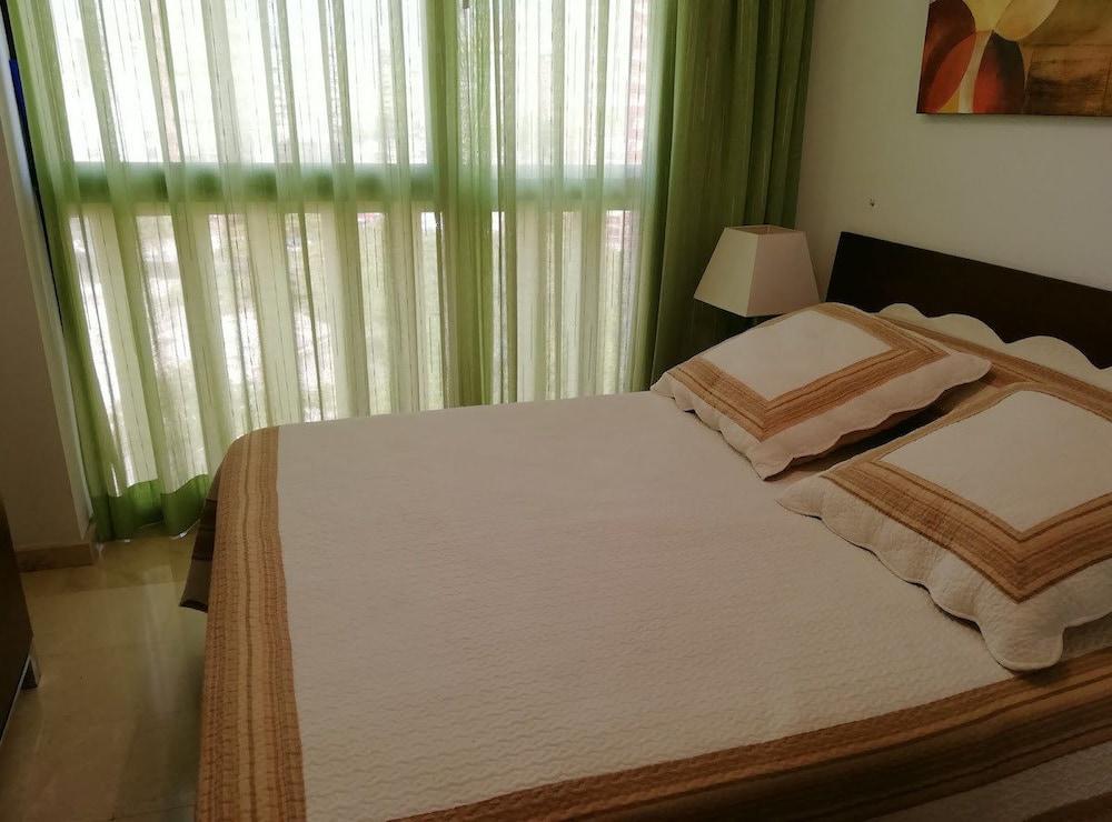 Apartamentos Magic Atrium Plaza Benidorm Luaran gambar